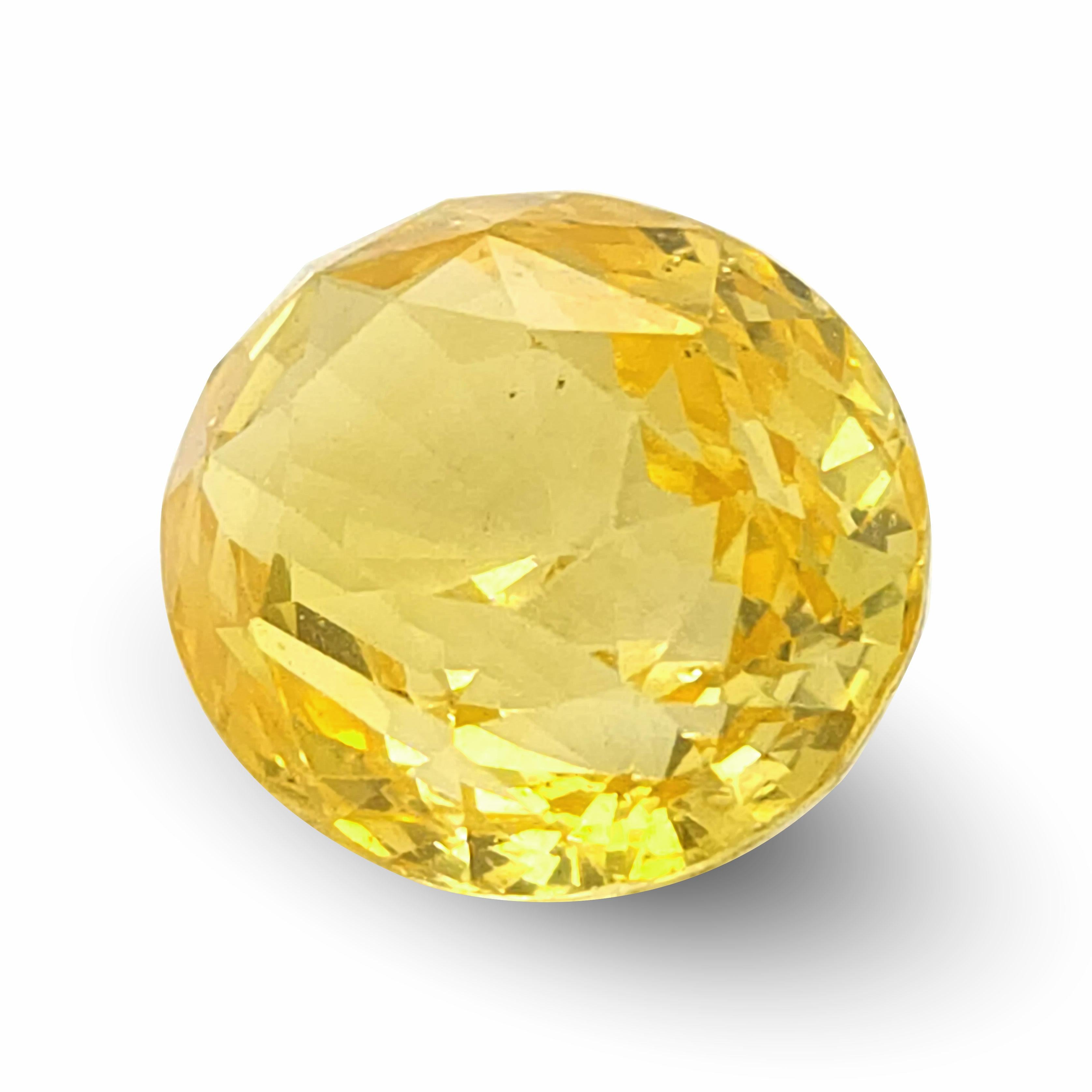 Taille mixte Pierre précieuse saphir jaune naturel de 2,62 carats / JupiterGem en vente