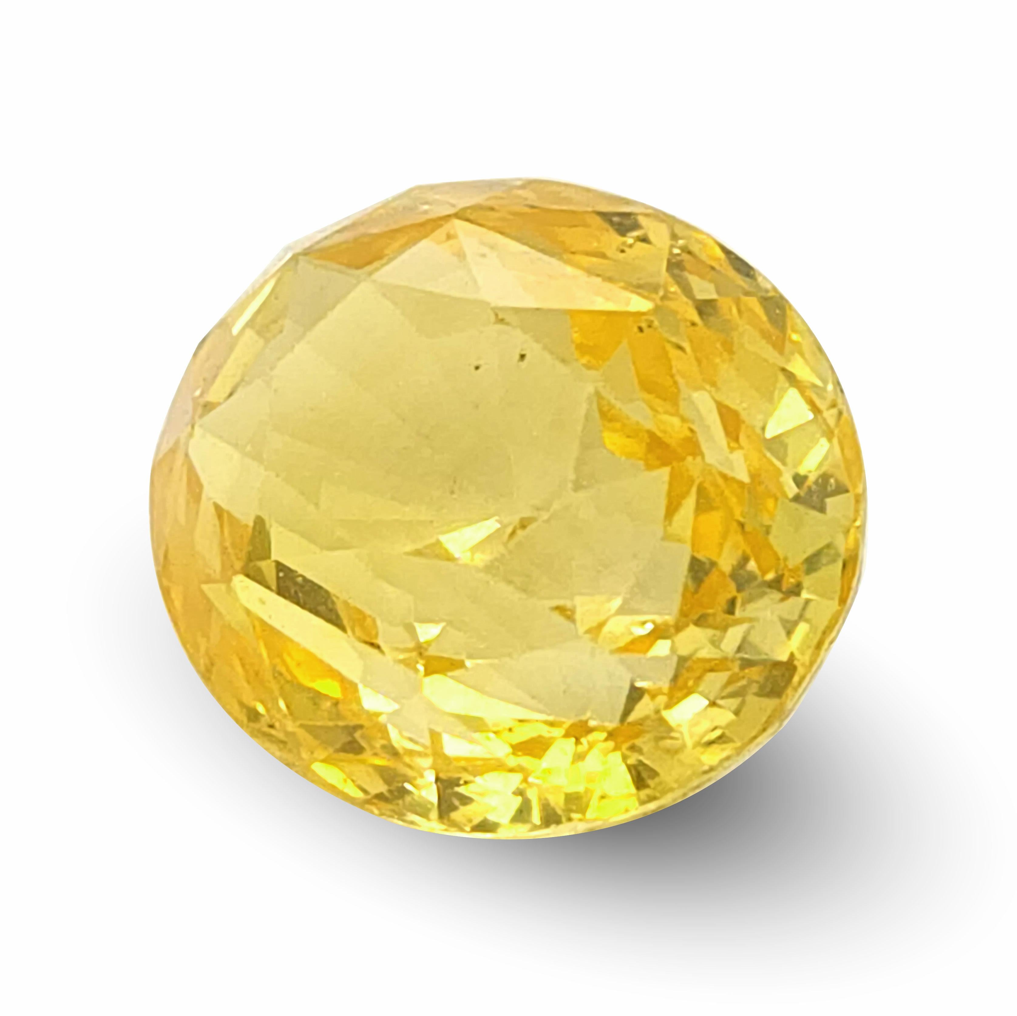 Mixed Cut GIA Certified 2.62 Carats Heated Yellow Sapphire For Sale