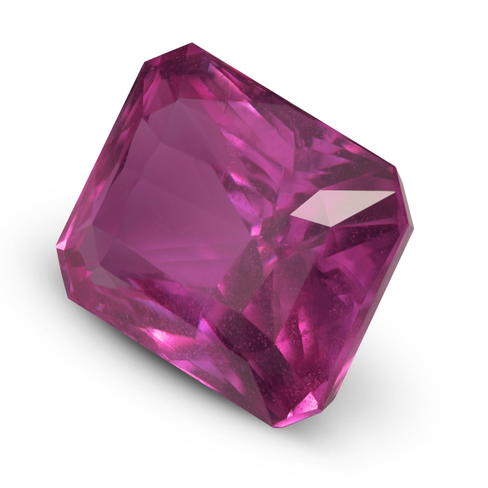 Brilliant Cut GIA Certified 2.65 Carats Unheated Fine Pink Sapphire  For Sale