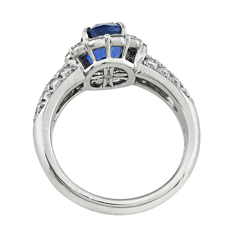 Oval Cut GIA Certified 2.65ct No Heat Ceylon Sapphire 1.22ct Diamond Engagement Ring For Sale