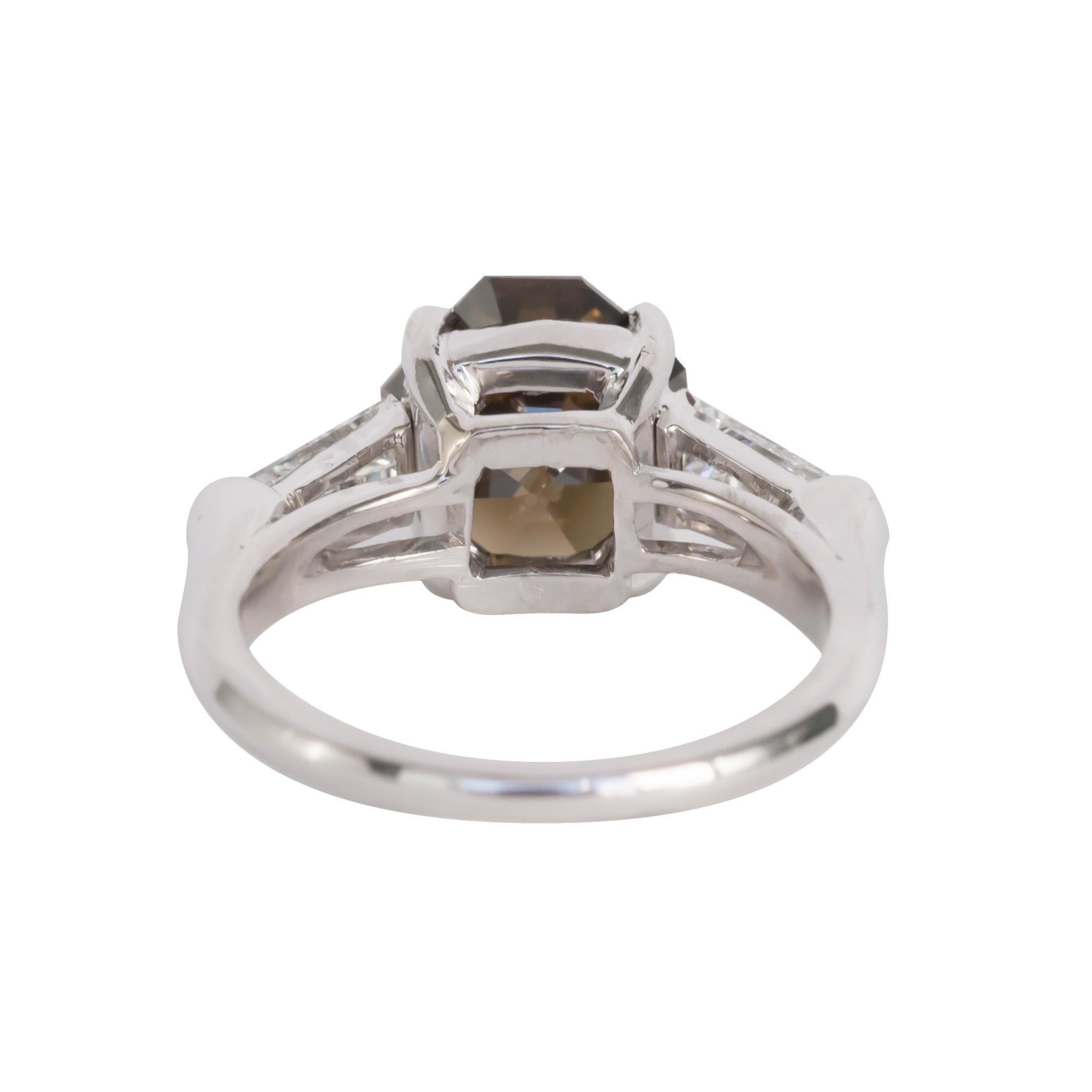 GIA Certified 2.66 Carat Platinum Engagement Ring In Excellent Condition In Atlanta, GA