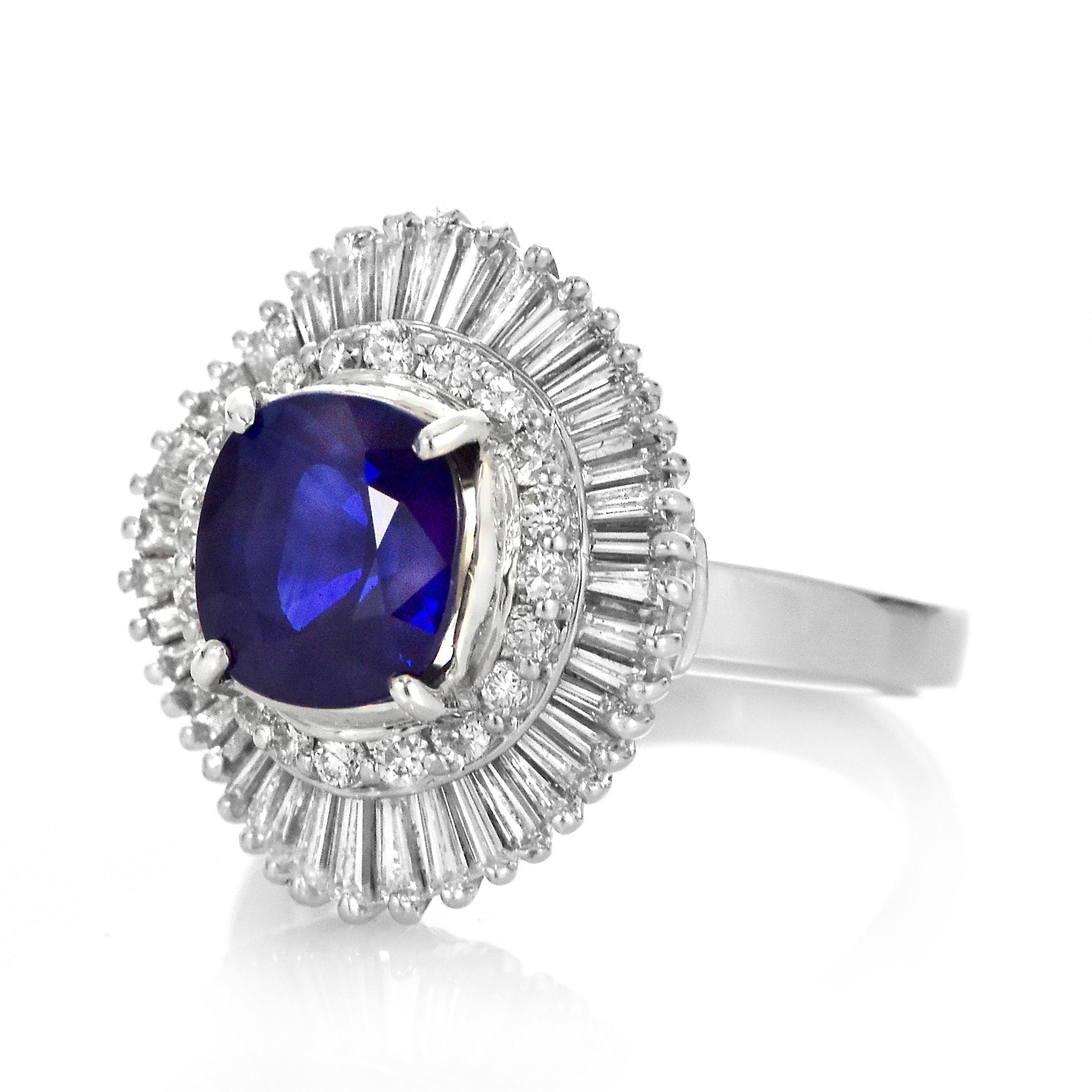 Modern GIA Certified 2.67 Carat Sapphire and Diamond Ballerina Ring made in Platinum For Sale