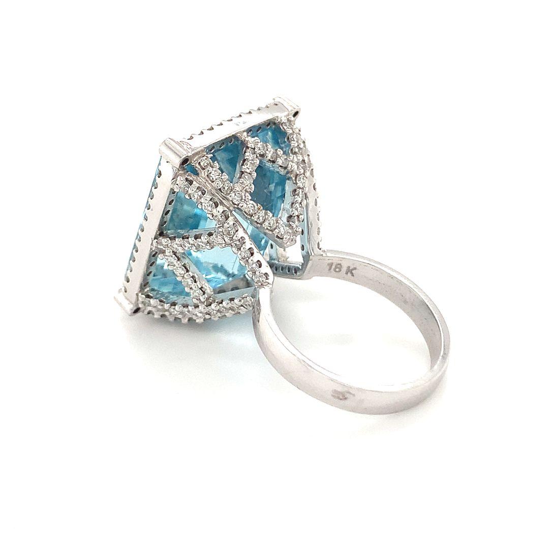 Women's GIA Certified 26.71 Carat Natural Aquamarine Diamond Ring For Sale