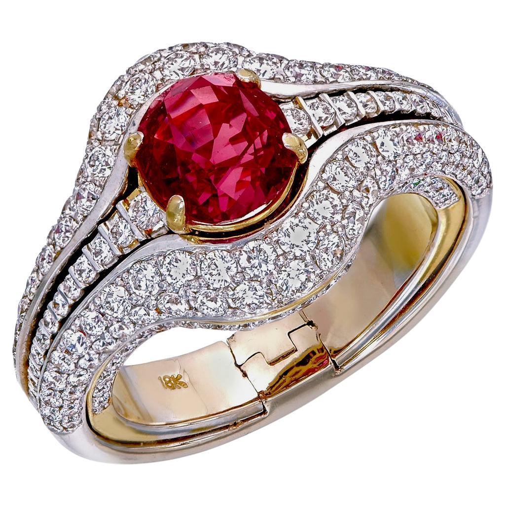 Anillo de oro blanco de 18 quilates con rubí de Birmania sin calor y diamantes de 2,68 quilates certificado por el GIA