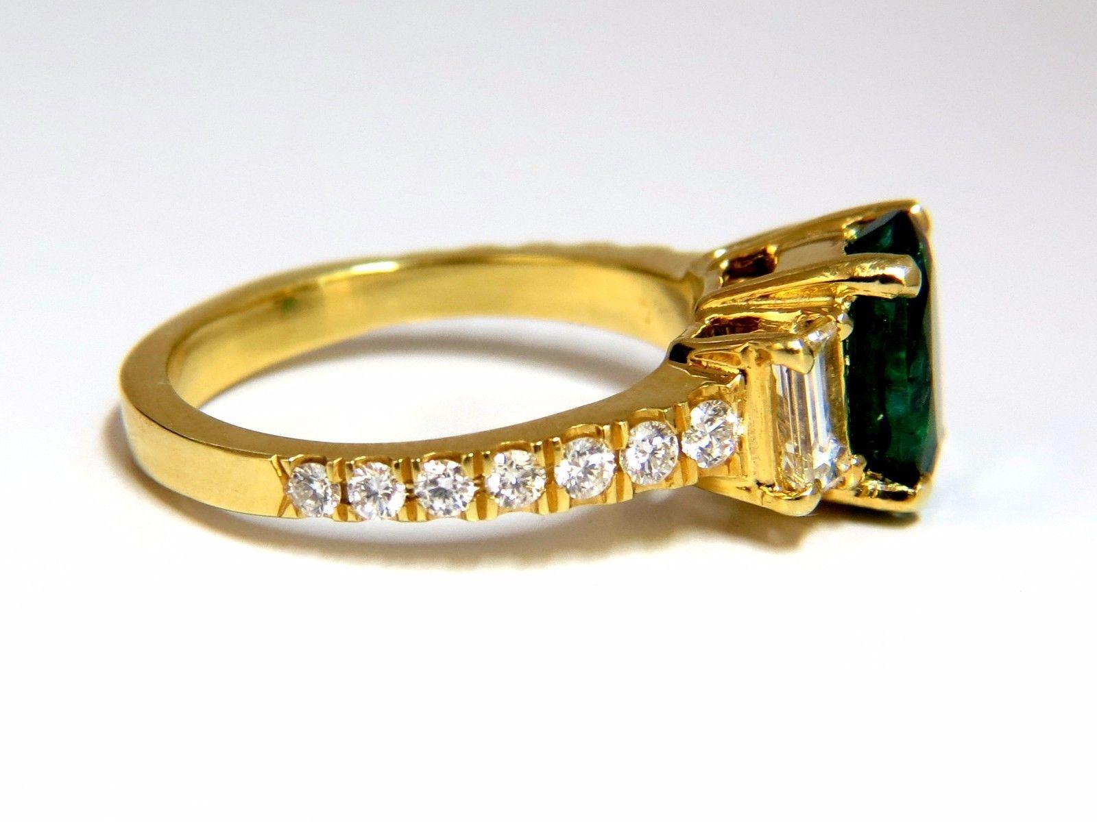 GIA Certified 2.68 Carat Natural Emerald Diamonds Ring 18 Karat 5