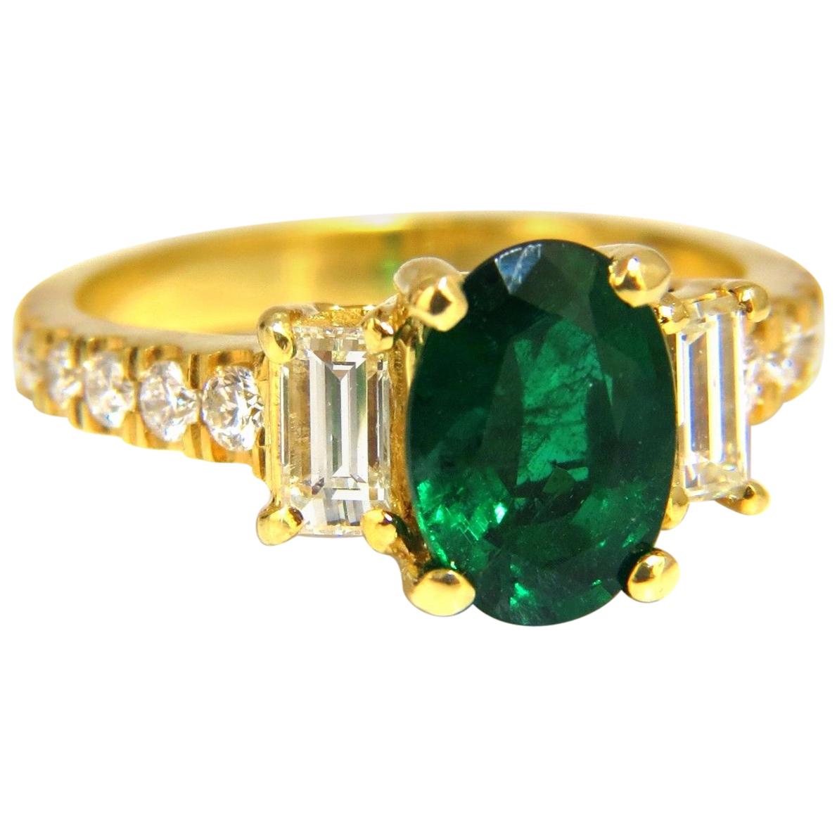 GIA Certified 2.68 Carat Natural Emerald Diamonds Ring 18 Karat