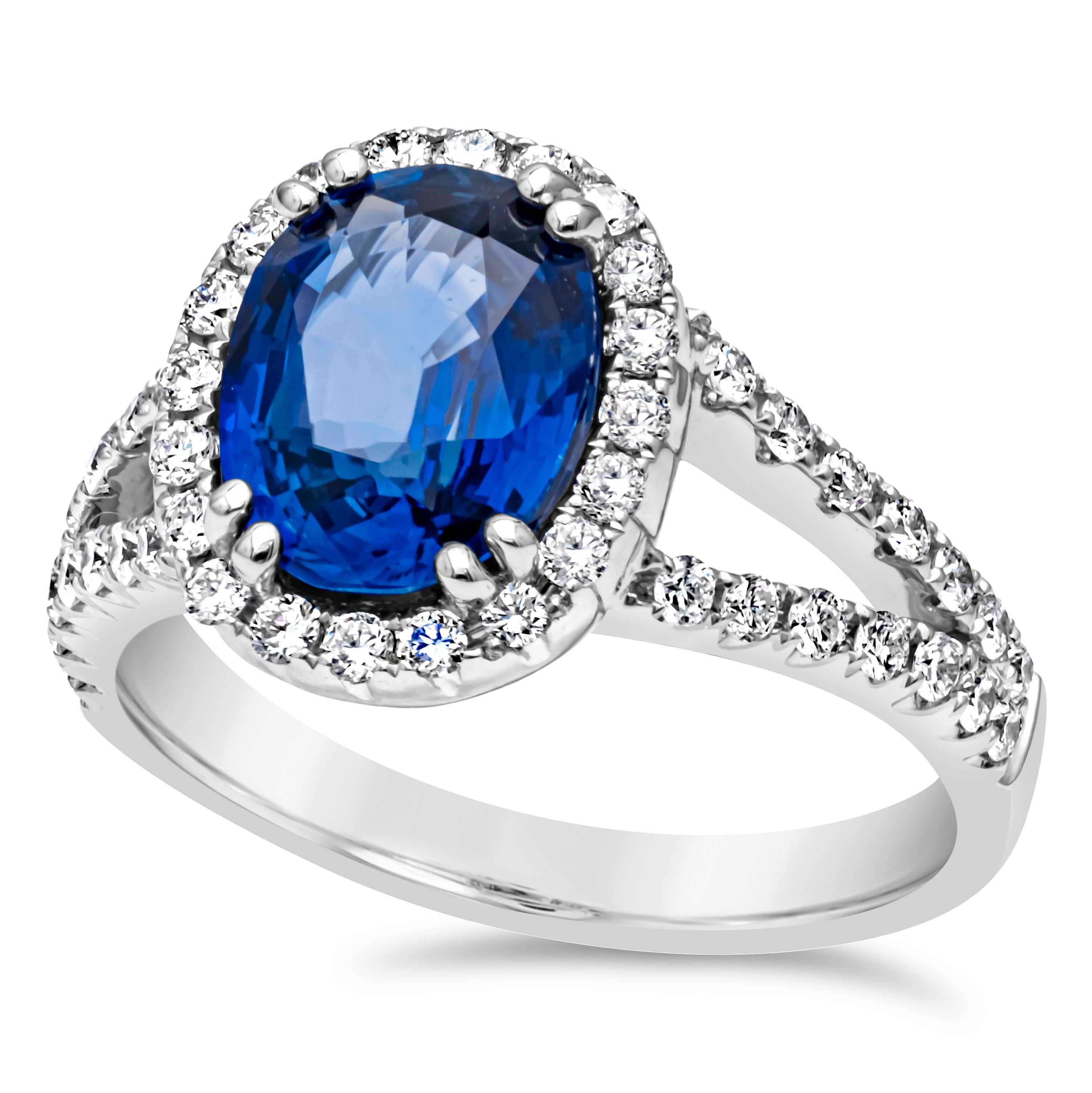 Contemporary GIA Certified 2.68 Carat Oval Cut Heated Sri Lanka Sapphire Halo Engagement Ring For Sale