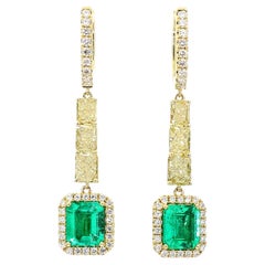 GIA Certified 2.68 Carats Colombian Emerald Drops Earrings with Yellow Diamonds