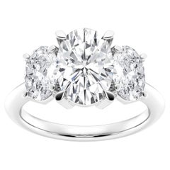 GIA Certified 2.68ct Natural Oval Shape Three-Stones Diamond Platinum Ring