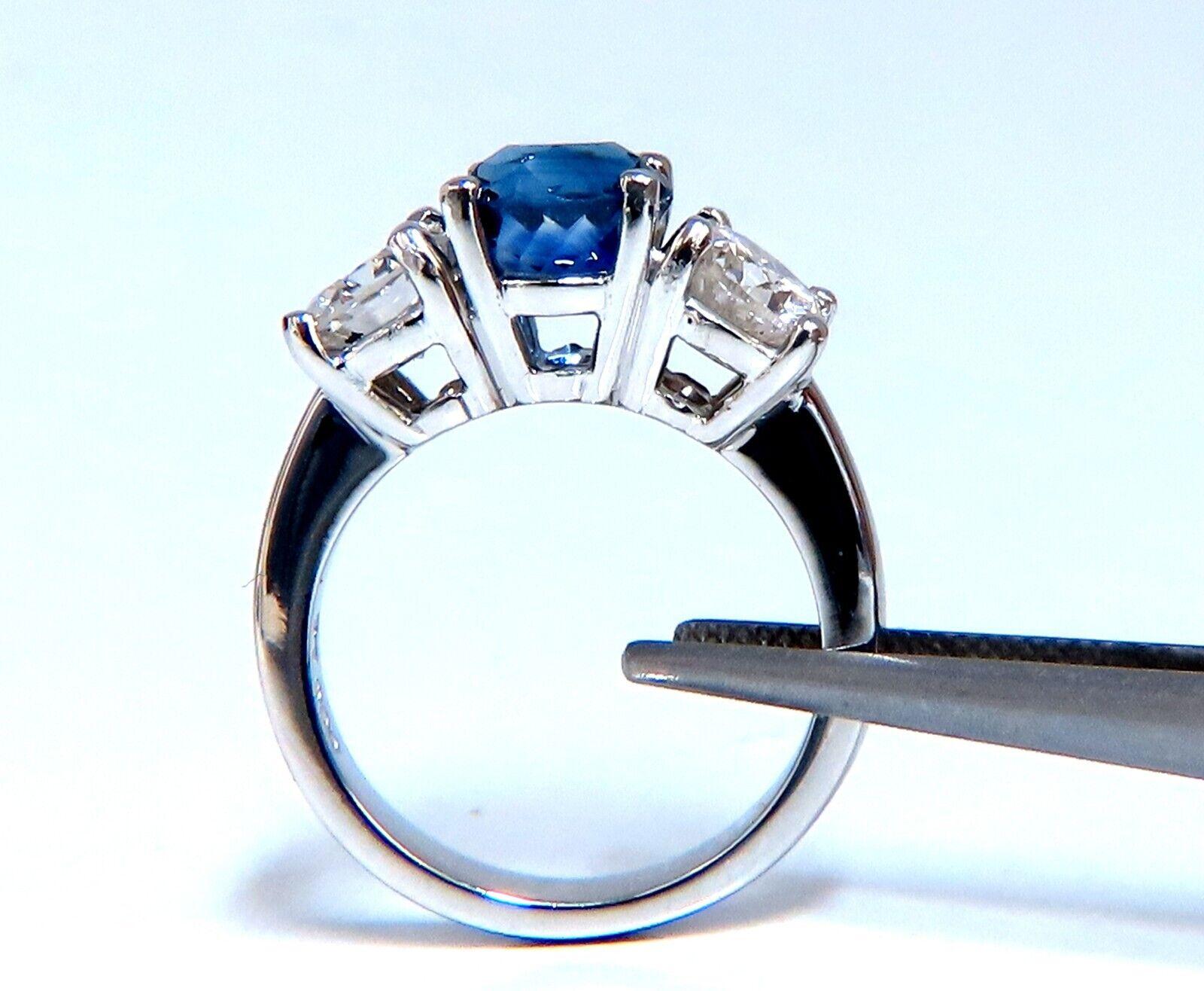 Women's or Men's GIA Certified 2.69ct No Heat Sapphire Diamond Ring Platinum Three Stone For Sale