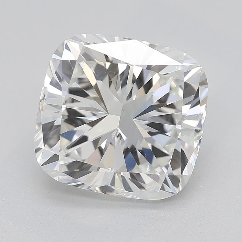 Cette exquise bague en diamant, dont la pièce maîtresse est un superbe diamant coussin, séduit par son élégance et son éclat. Le diamant de 2,7 mm est classé I et VS1, ce qui lui confère une brillance et une clarté remarquables. La pierre centrale