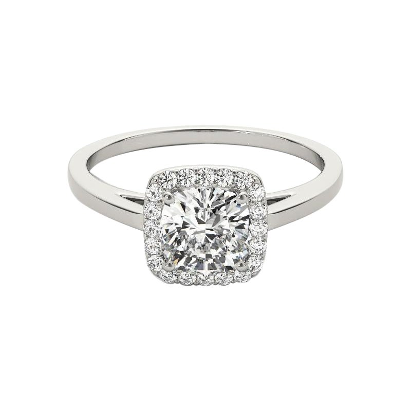 GIA Certified 2,7 Carati Classic Cushion Halo Cathedral Platinum Diamond Ring
