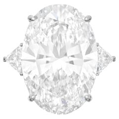 Anillo de diamantes talla esmeralda de 27 quilates certificado por el GIA