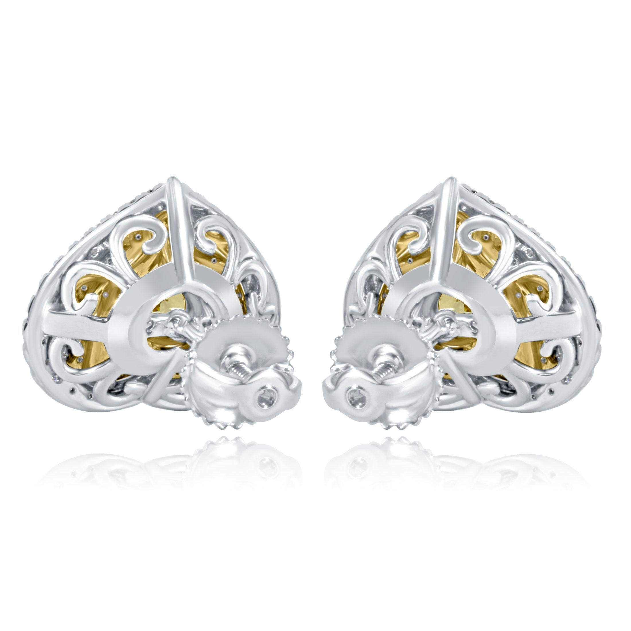 GIA zertifiziert 2.70Ctw Fancy Gelb Herz Diamant Halo Ohrstecker 18K Gold (Art déco) im Angebot