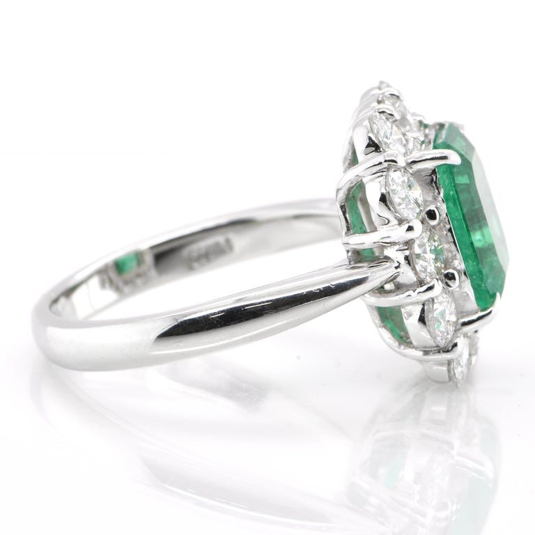 GIA Certified 2.73 Carat Natural Colombian Emerald Diamond Ring Set in Platinum In New Condition For Sale In Tokyo, JP