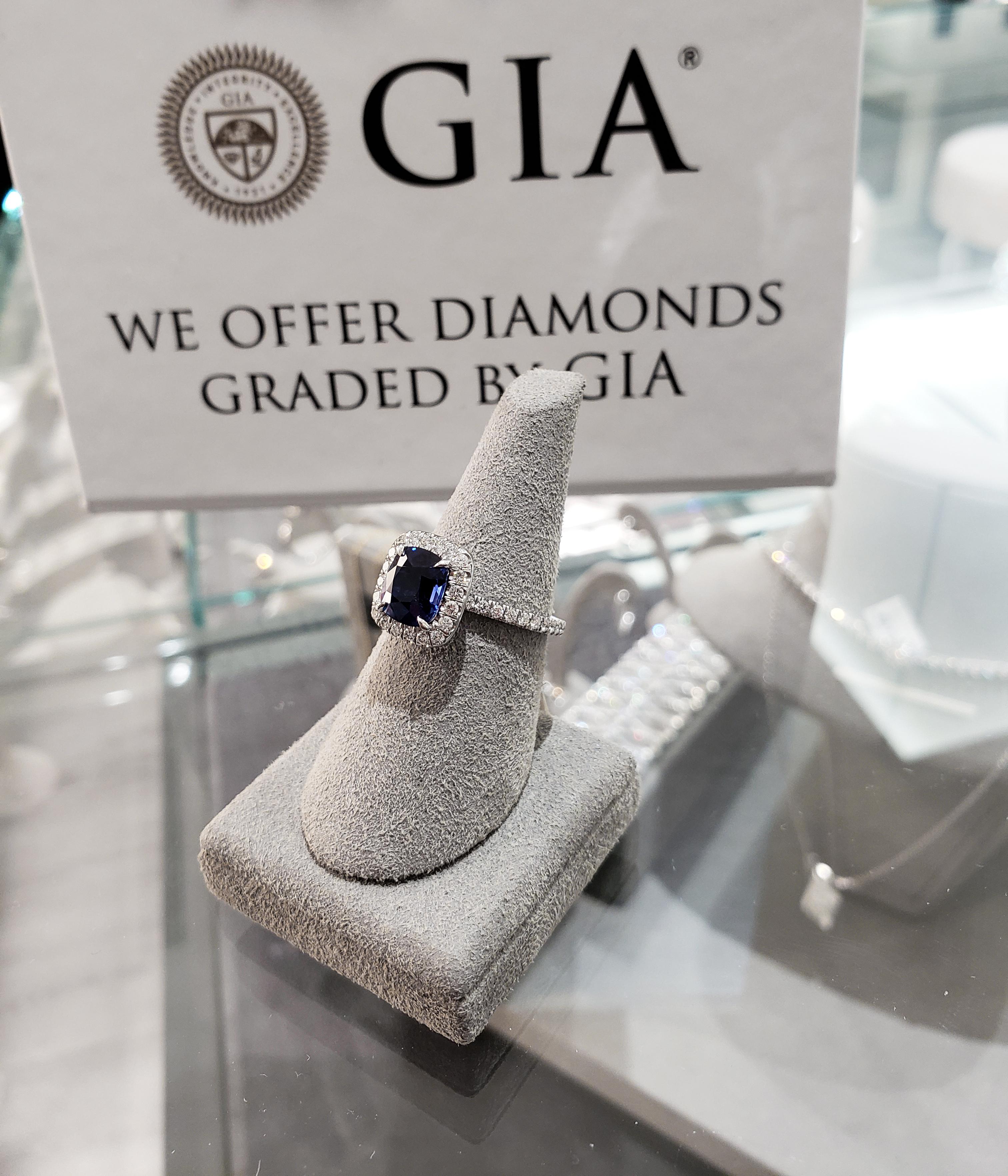 Cushion Cut Roman Malakov GIA Certified No Heat Blue Sapphire & Diamond Halo Engagement Ring For Sale