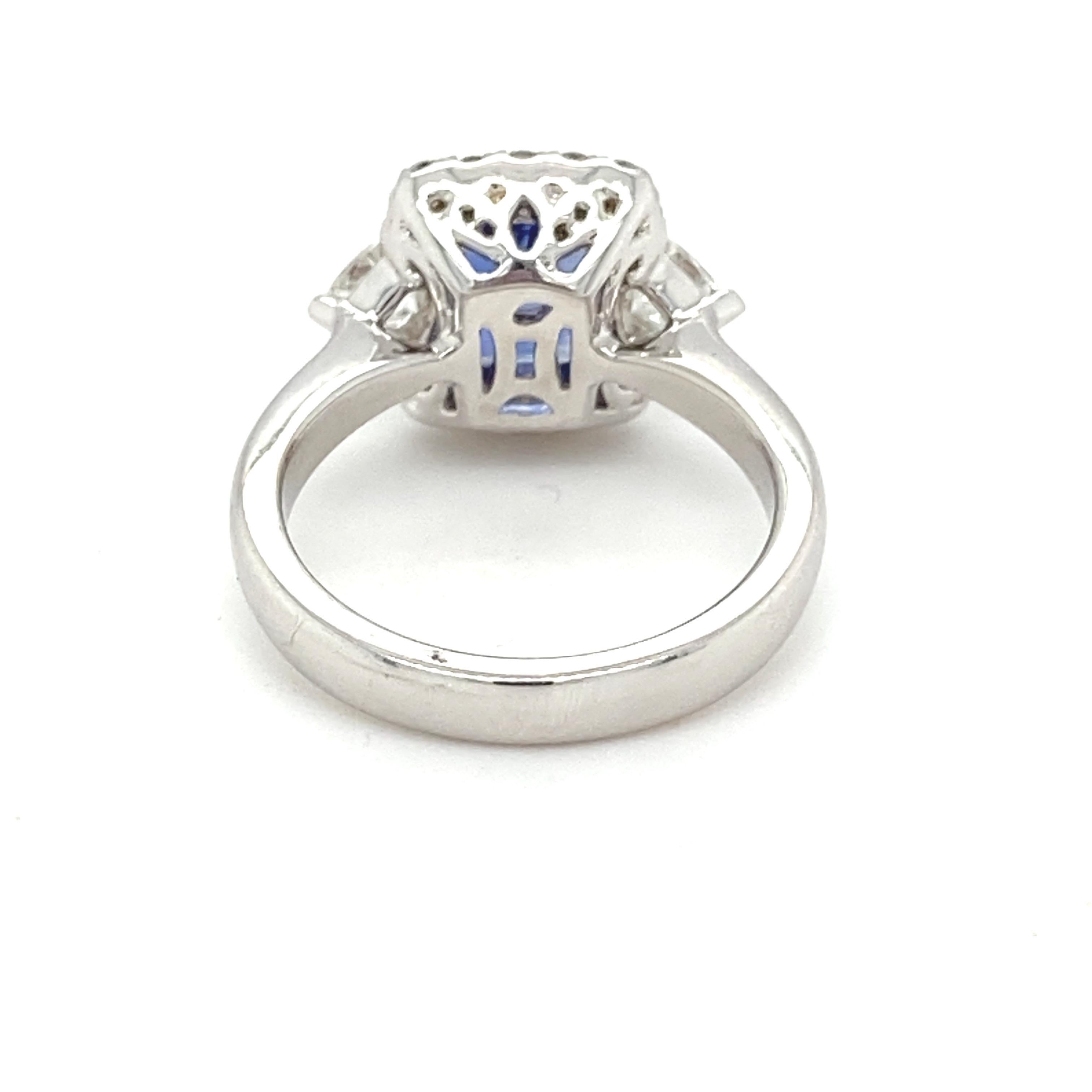 GIA Certified 2.76 Carat Blue Sapphire Diamond White Gold Engagement Ring  For Sale 3