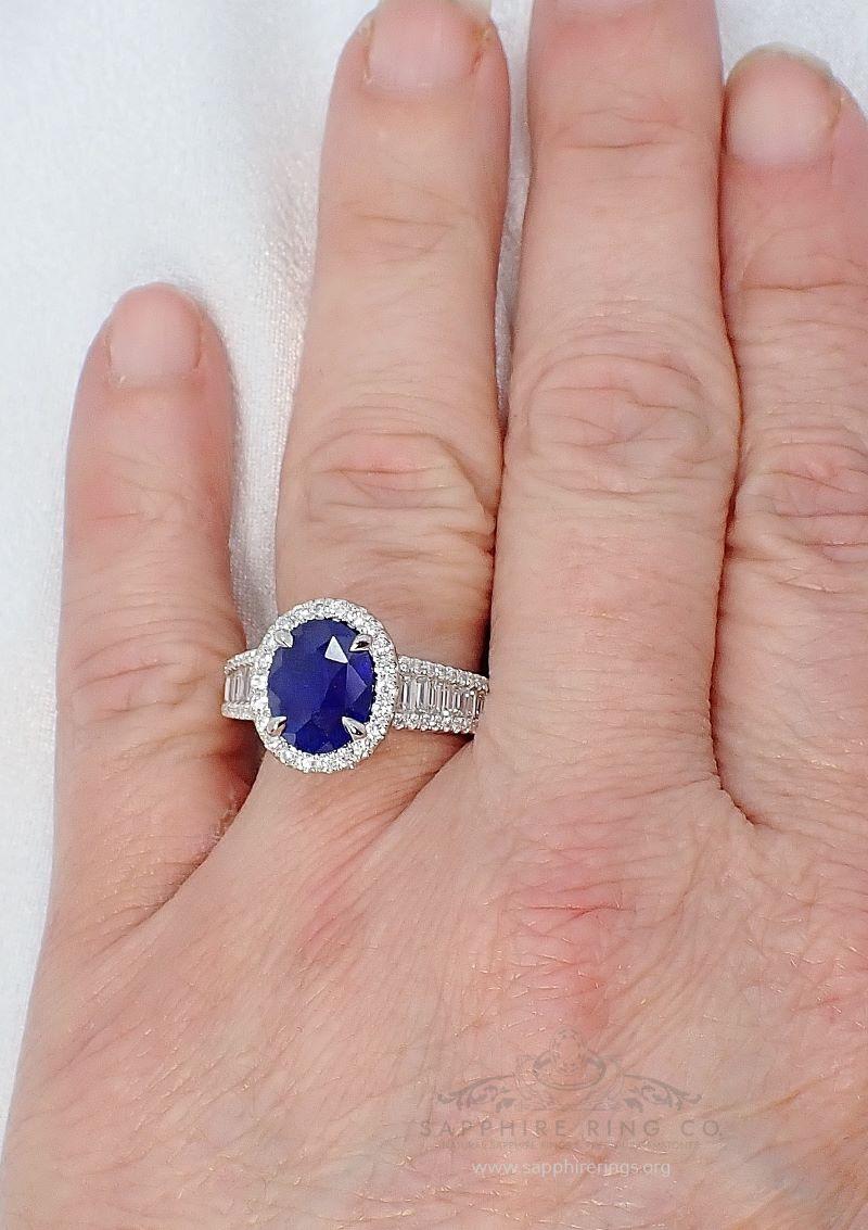 GIA Certified 2.76 ct Platinum Sapphire Ring - Ceylon Natural Blue Sapphire For Sale 3
