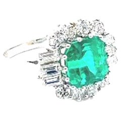 GIA Certified 2.80ct Colombian Emerald F1 18K White Gold Ring