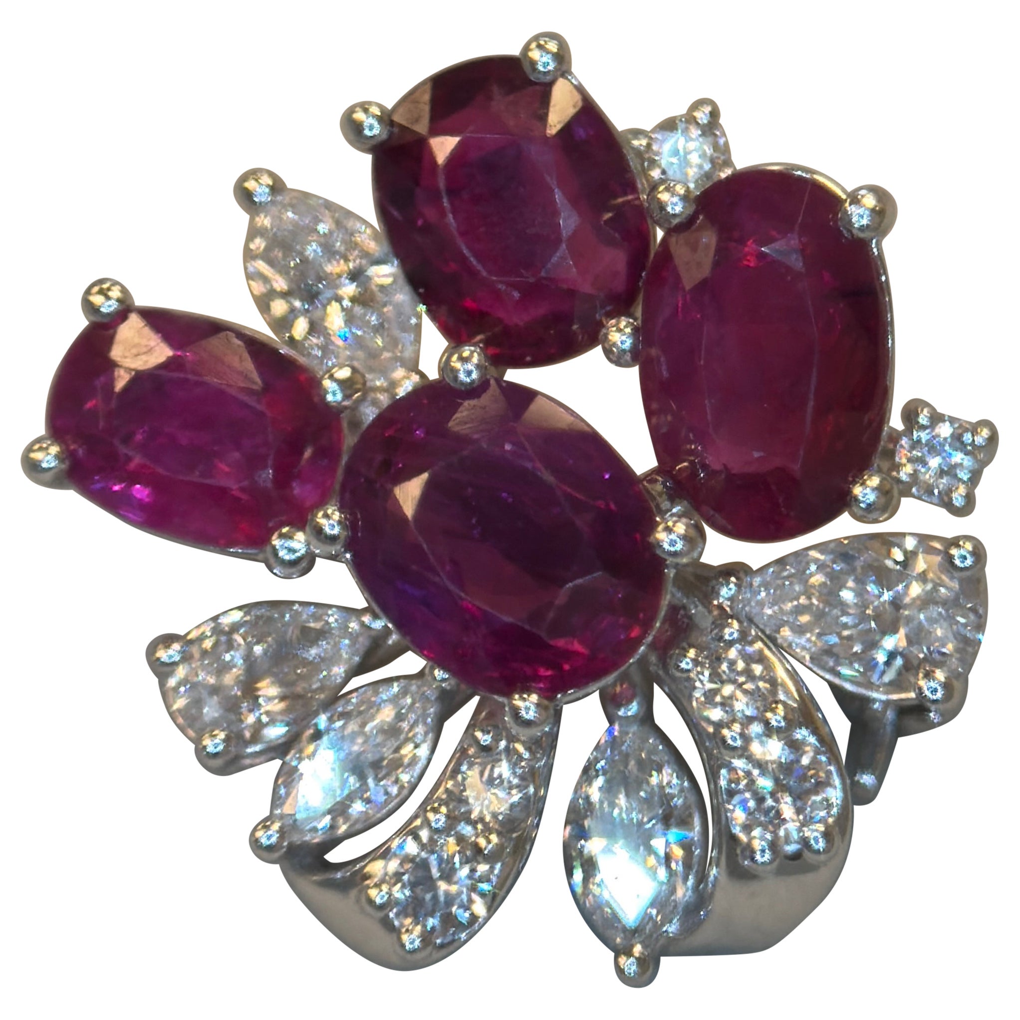 GIA Certified 2.81 Carat Burma No Heat Ruby White Diamond Platinum Brooch