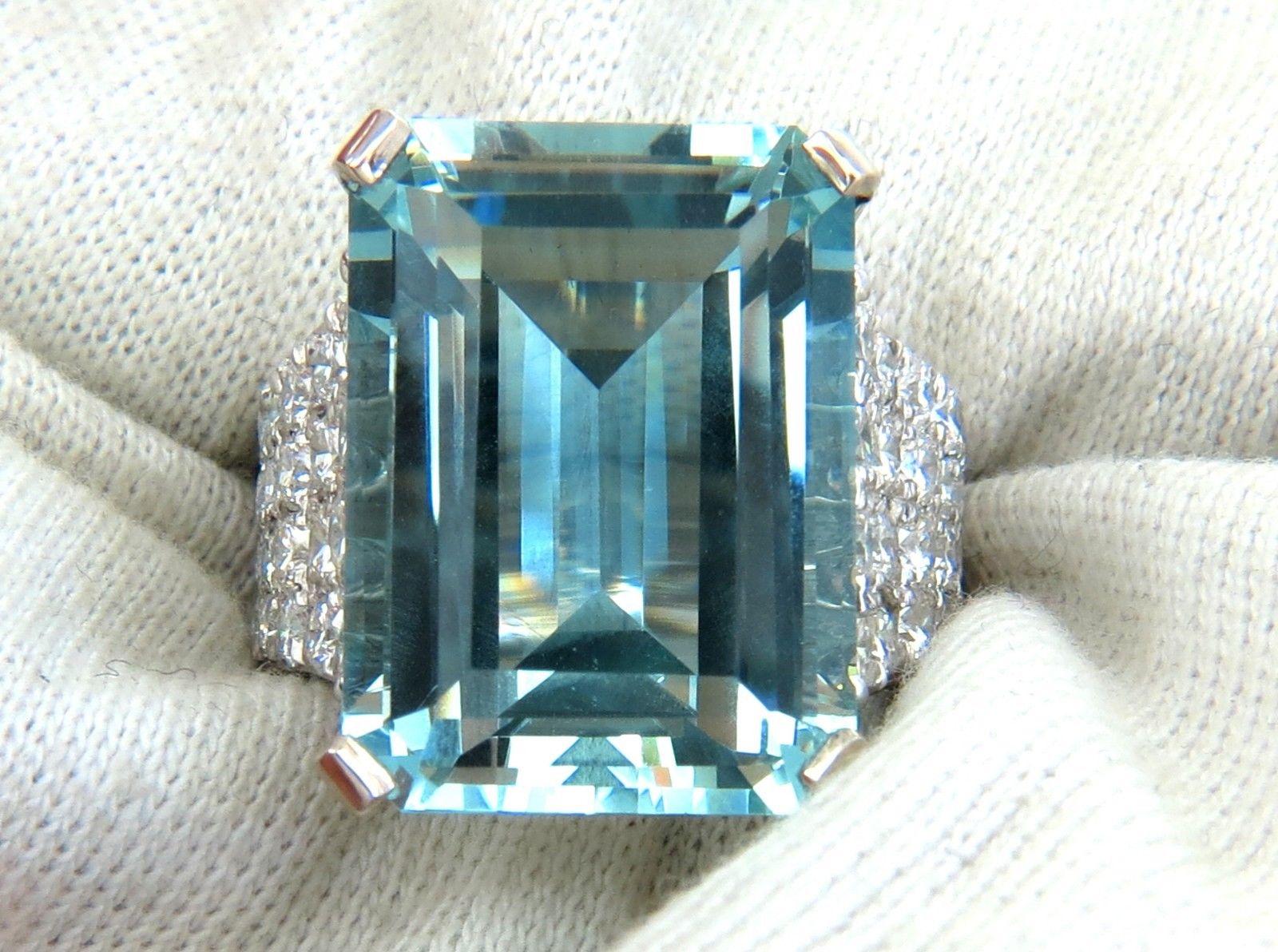 Emerald Cut GIA Certified 28.26 Carat Natural Aquamarine diamonds ring Vivid 14 Karat For Sale