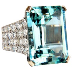 GIA Certified 28.26 Carat Natural Aquamarine diamonds ring Vivid 14 Karat*