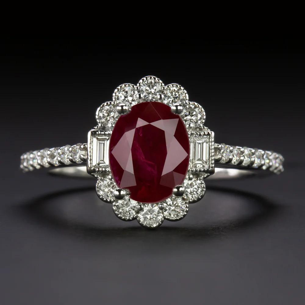 Anillo con halo de rubíes y diamantes de 2,86 quilates certificado por el GIA en oro blanco de 14 quilates en Nuevo estado para la venta en Chicago, IL