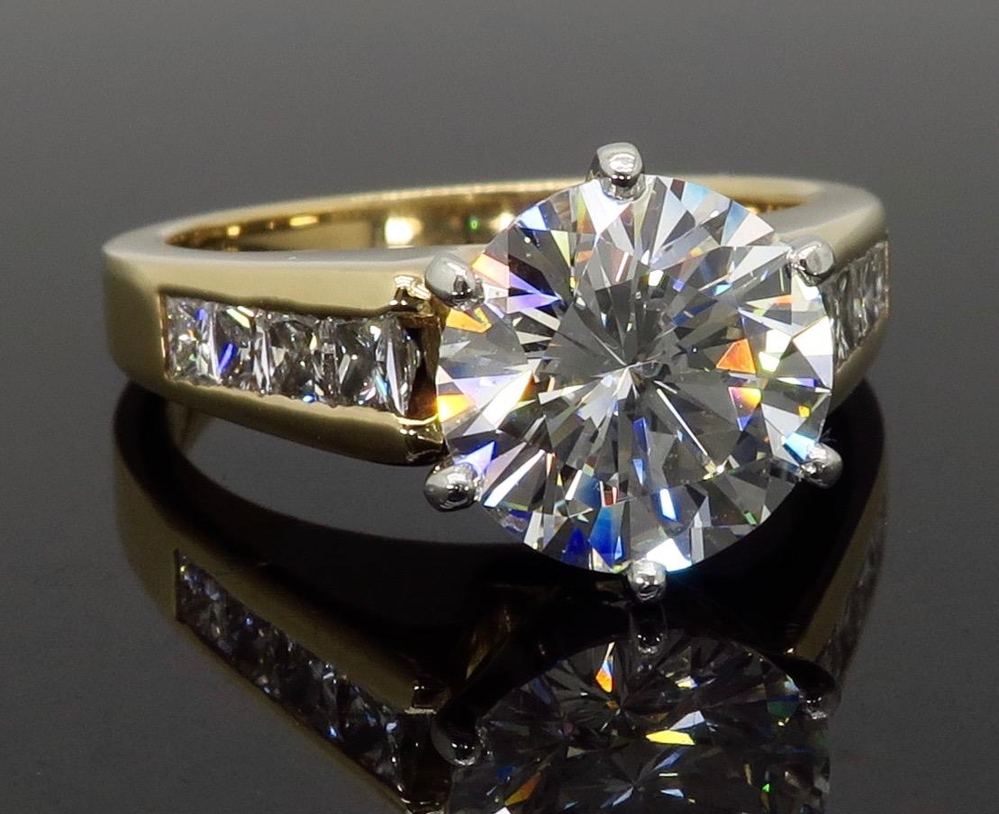GIA Certified 2.89 Carat Round Brilliant Cut Diamond Engagement Ring 1