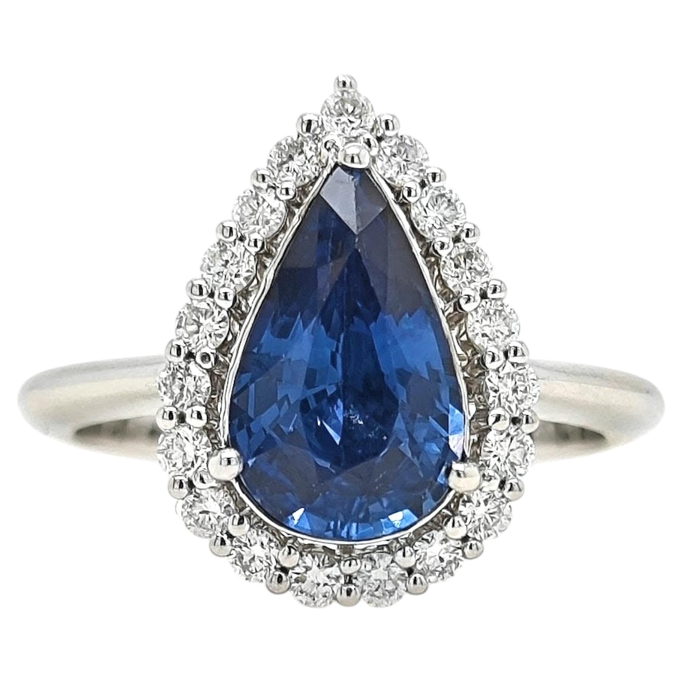 Bague en platine sertie d'un saphir rond certifié GIA de 2,90 carats