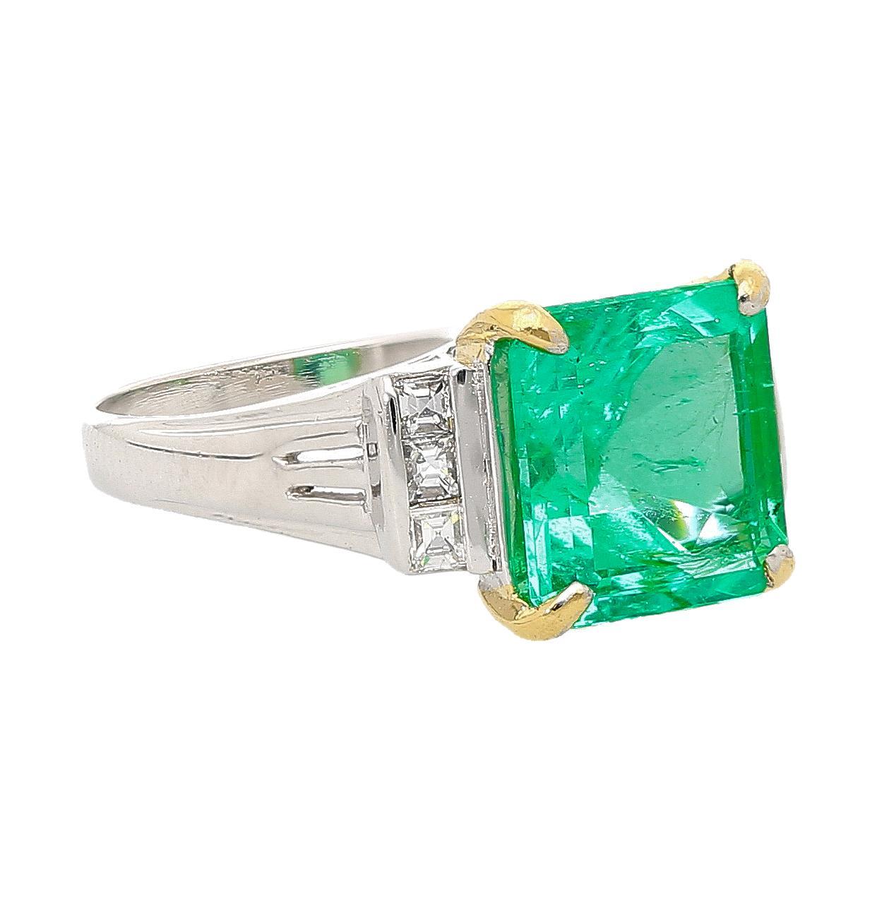 De las mujeres GIA Certified 2.91 Carat Colombian Emerald & Diamond Platinum Ring en venta