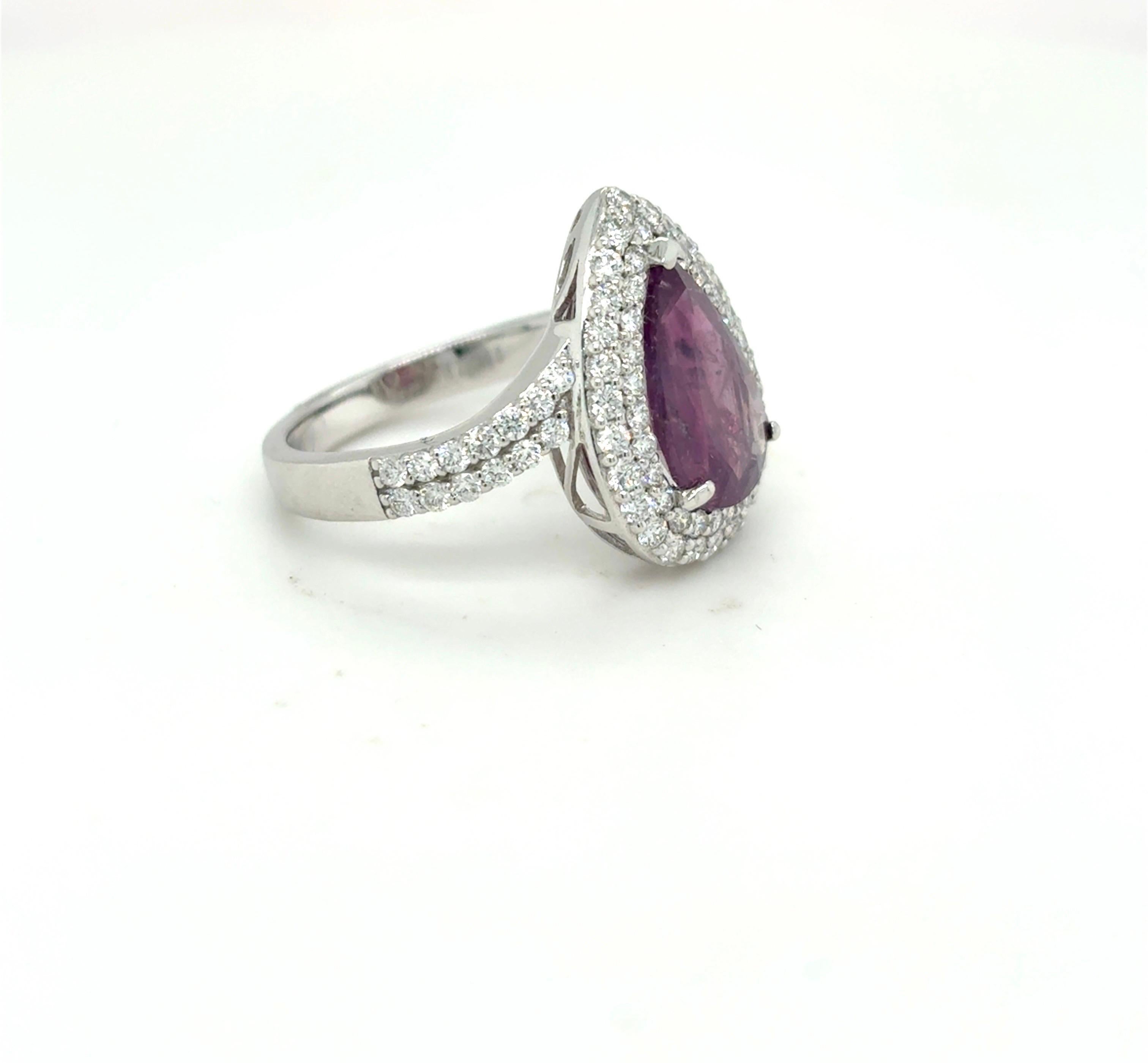 Bague diamant saphir du Cachemire non chauffé certifié GIA 2,91 carats taille poire en vente 8