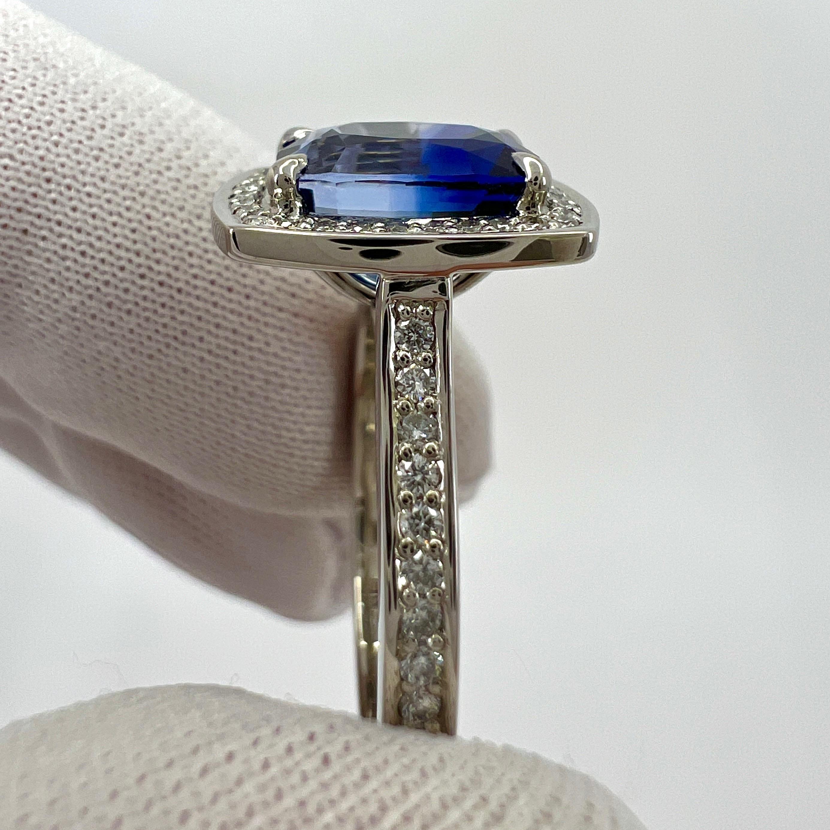 GIA Certified 2.92ct Bi Colour Ceylon Sapphire 18k White Gold Diamond Halo Ring For Sale 3