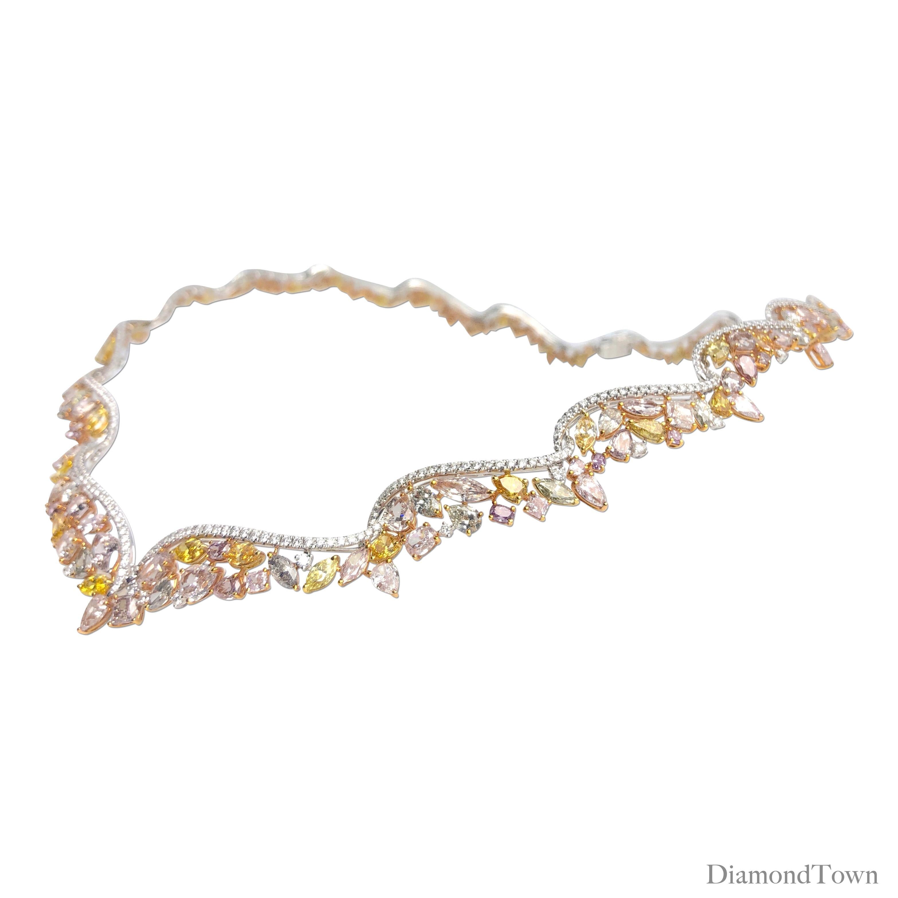 GIA-zertifizierte 29.43 Karat handgefertigte natürliche Farbe Diamant-Tiara-Halskette Ref40 (Zeitgenössisch) im Angebot