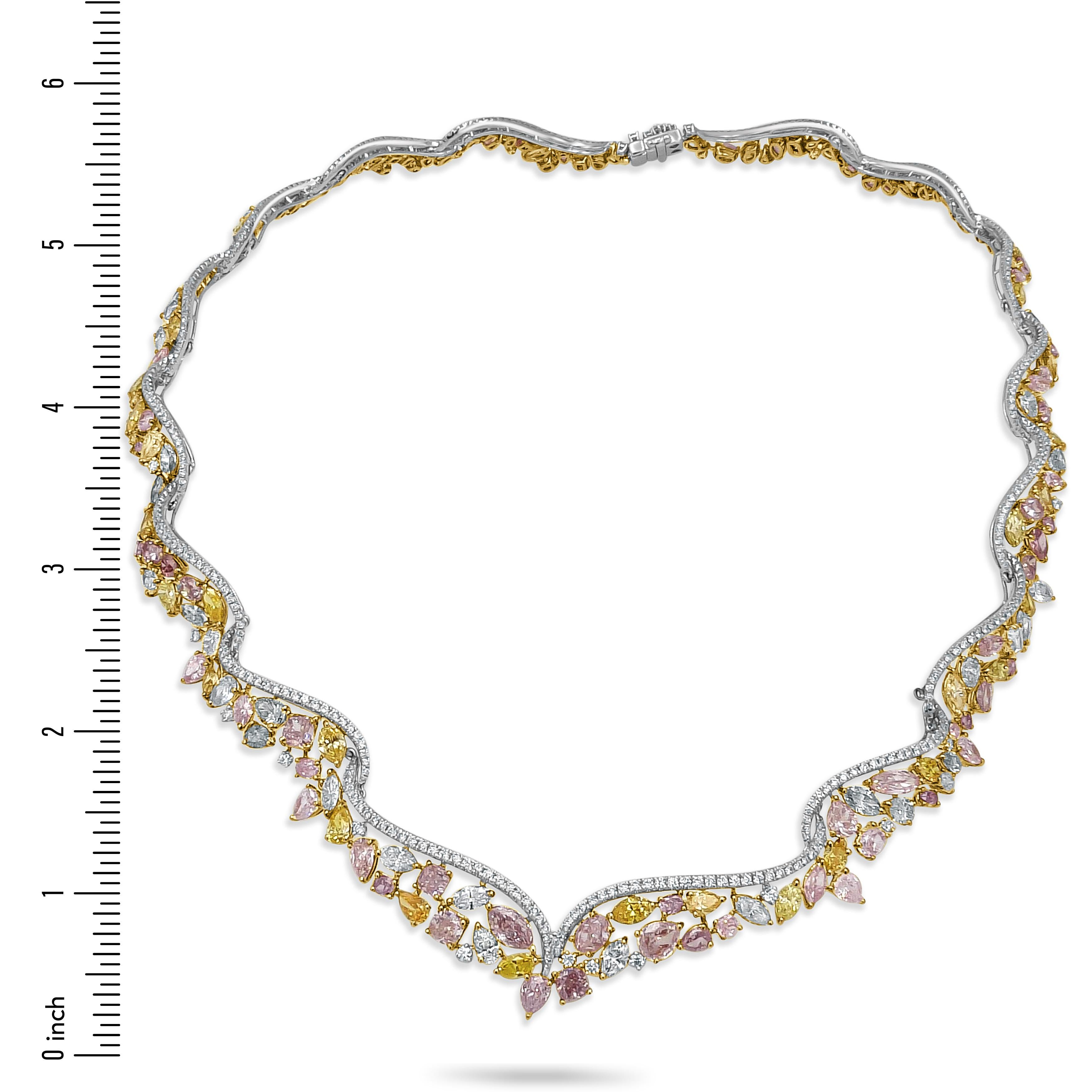 GIA Certified 29.43 Carat Handcrafted Natural Color Diamond Tiara Necklace ref40 en vente 1