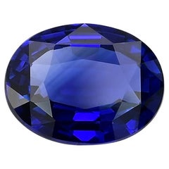 GIA Certified 2.96 Carats Blue Sapphire