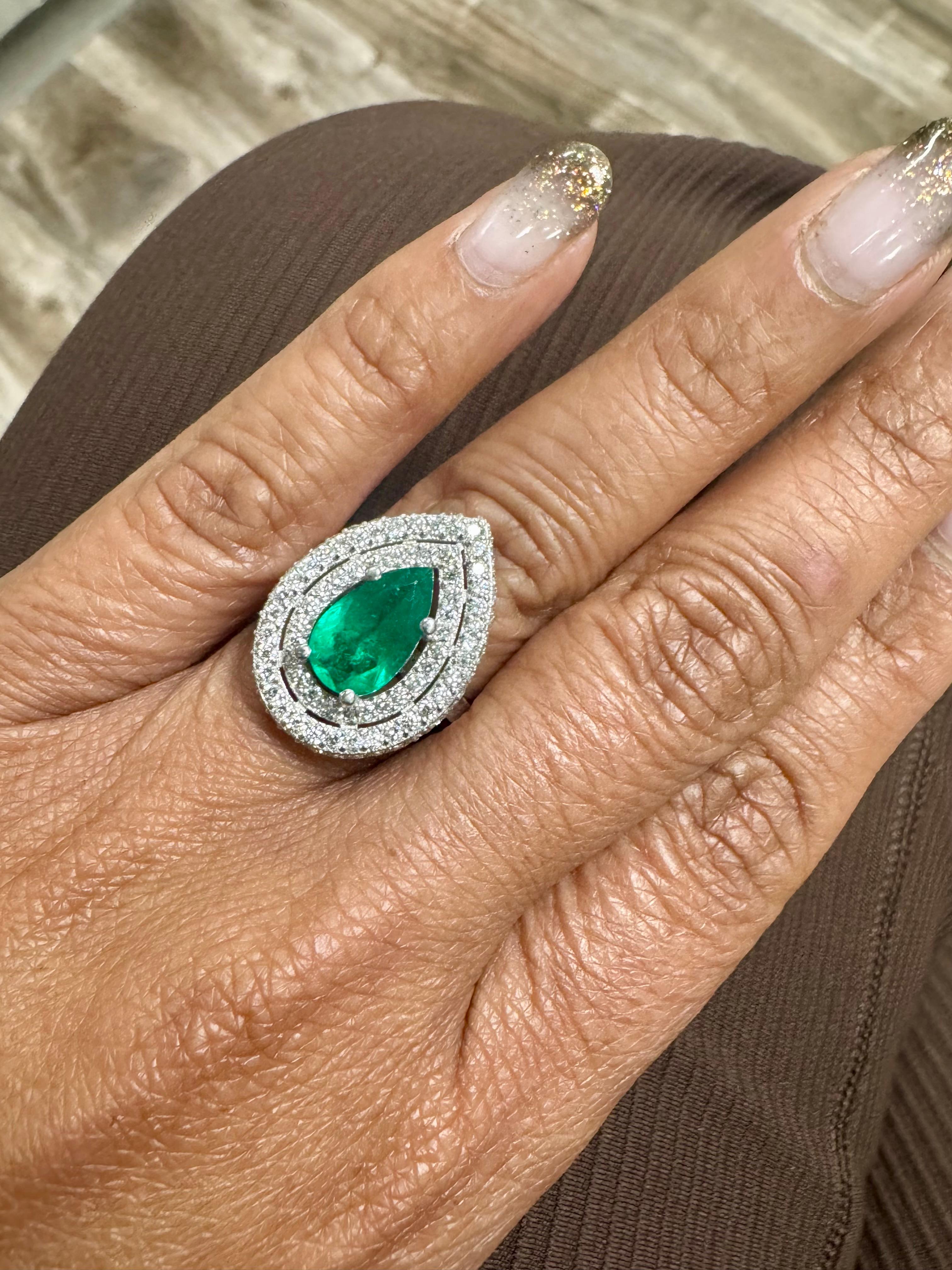 GIA Certified 2.99 Carat Double Halo Colombian Emerald Diamond White Gold Ring 4