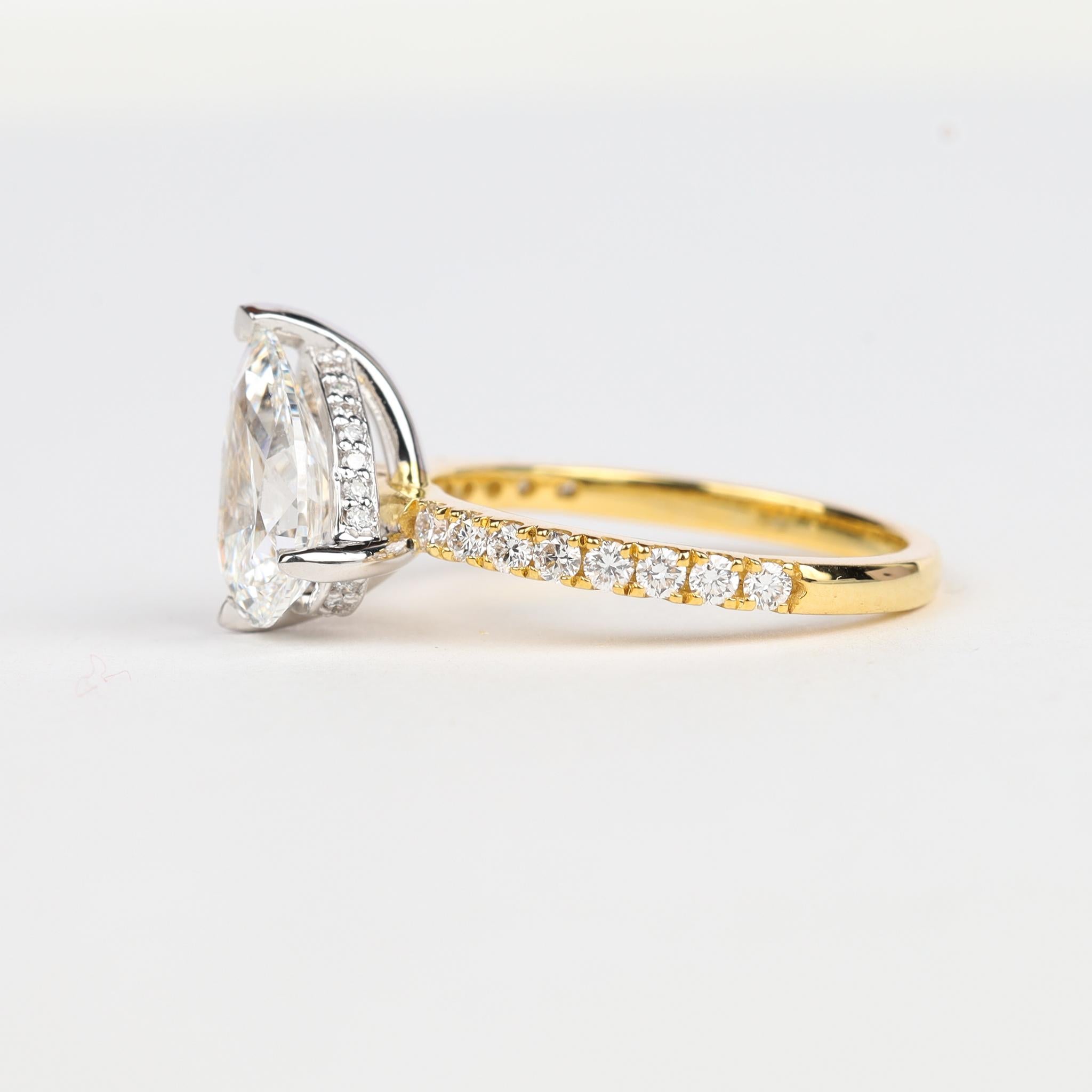 GIA-zertifizierter 2-Karat-Diamant-Solitär-Verlobungsring mit Birnenschliff aus 18 Karat Gelbgold im Angebot 1