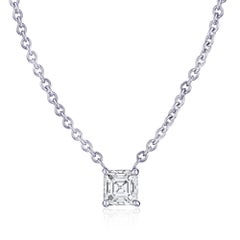 Ciondolo in platino con taglio Asscher certificato GIA da 3/4 carati