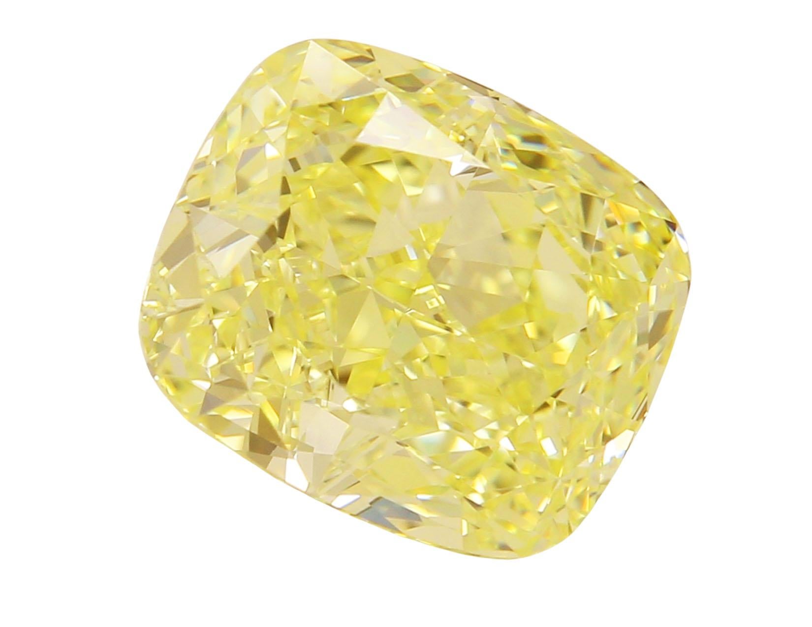 Contemporary GIA Certified 3.60 Carat Cushion Cut Fancy Yellow VVS1 Diamond Ring For Sale