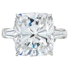 EXCEPTIONAL GIA Certified 3 Carat Cushion Tapered Baguette Diamonds Ring e Color