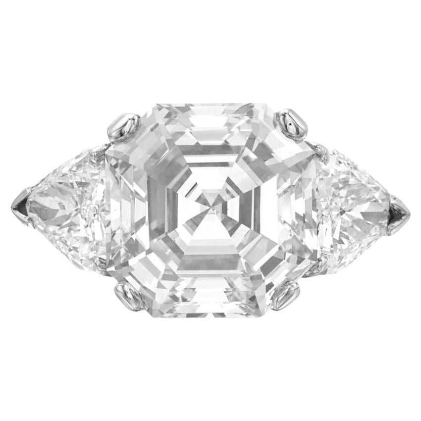 GIA Certified 3.02 Carat Square Emerald Cut Diamond IF Clarity with trillion
