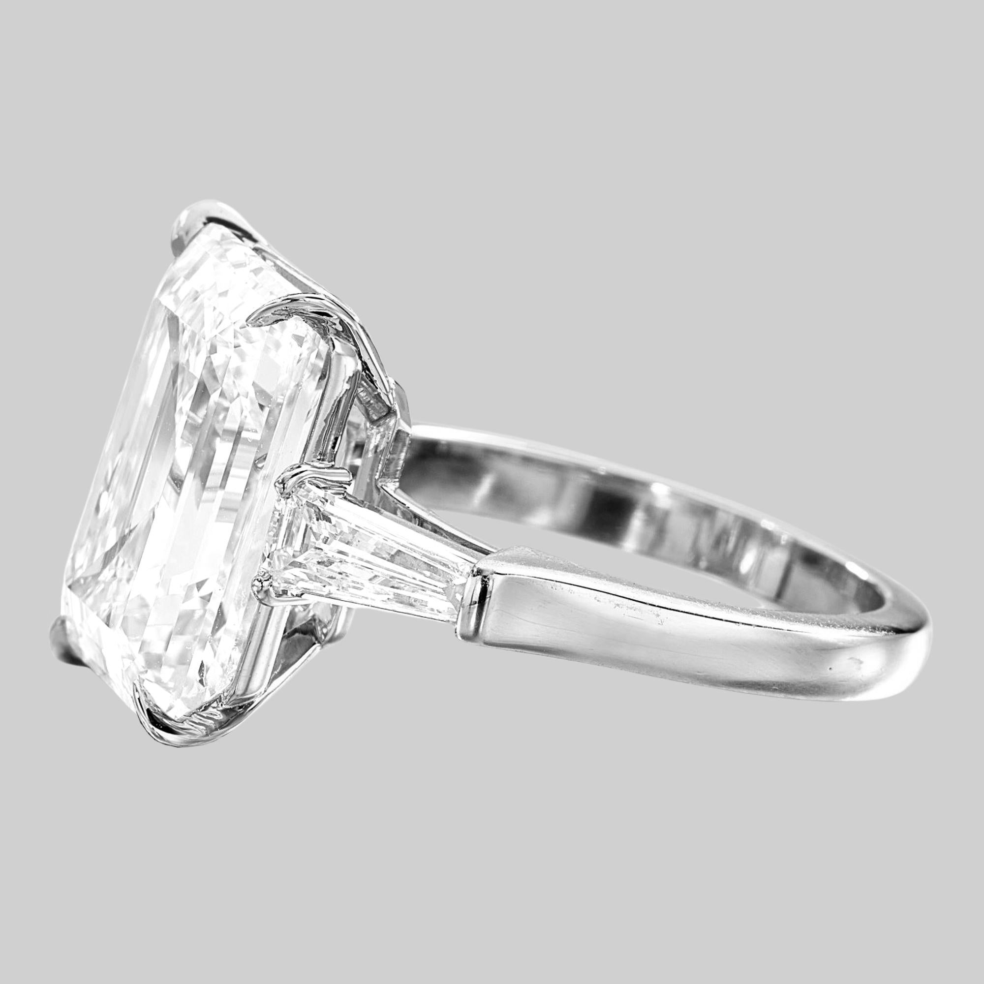 3 carat emerald cut diamond ring that will leave you utterly speechless.

Prepare to be dazzled by the unparalleled beauty of this extraordinary gemstone, boasting an impressive F color and VS2 clarity, certified by the prestigious Gemological