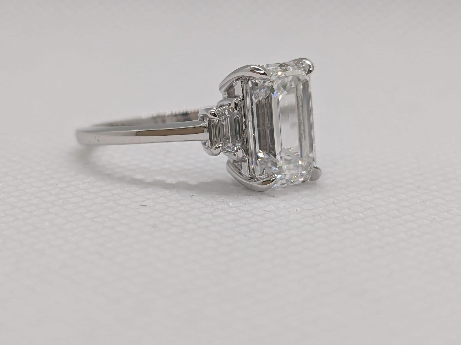 Gia Certified 3 Carat Emerald Cut Diamond Ring For Sale 1
