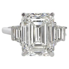 Anello con diamante taglio smeraldo certificato GIA da 3 carati