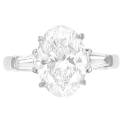 Anello in platino con diamante taglio ovale certificato GIA da 3,05 carati, colore E, chiarezza IF