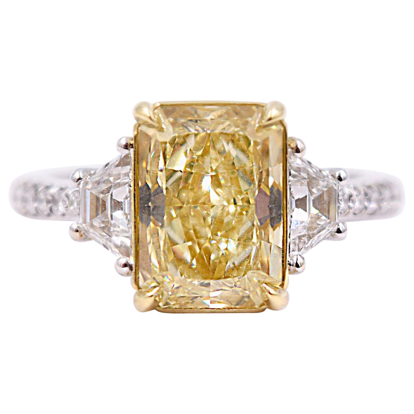 GIA Certified 3 Carat Fancy Yellow Diamond Ring in 18K White and Yellow Gold For Sale