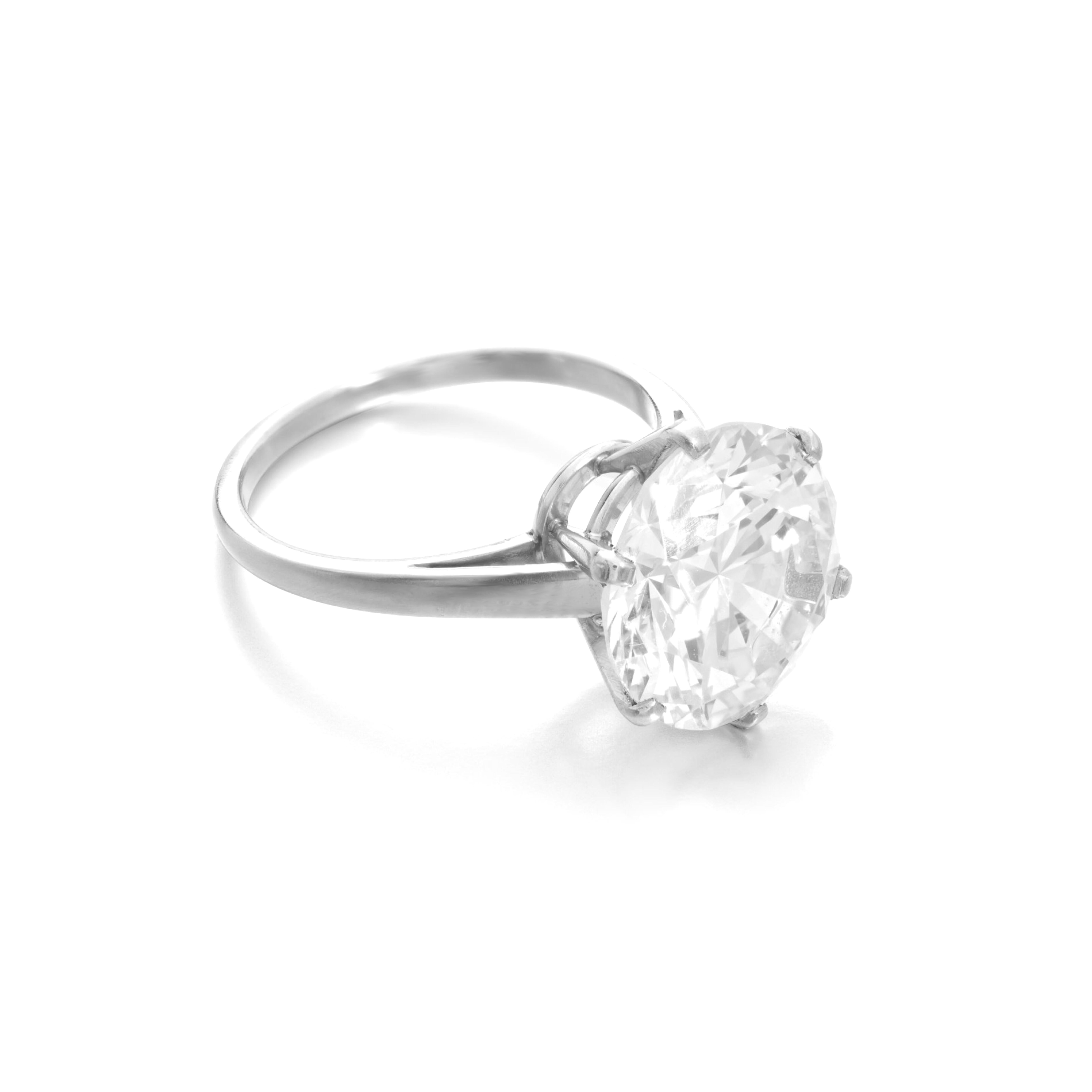 Contemporain Bague de fiançailles solitaire en platine de 3 carats, certifiée GIA, sans défaut de couleur F en vente