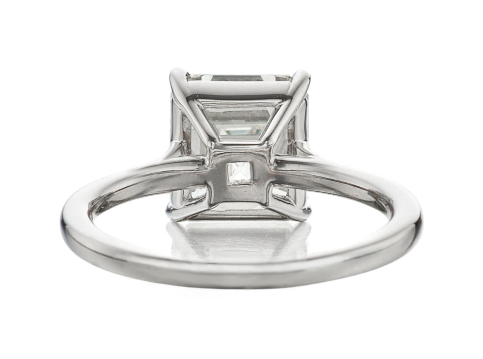 Contemporary GIA Certified 3.02 Carat Square Emerald Cut Diamond Solitaire Engagement Ring For Sale