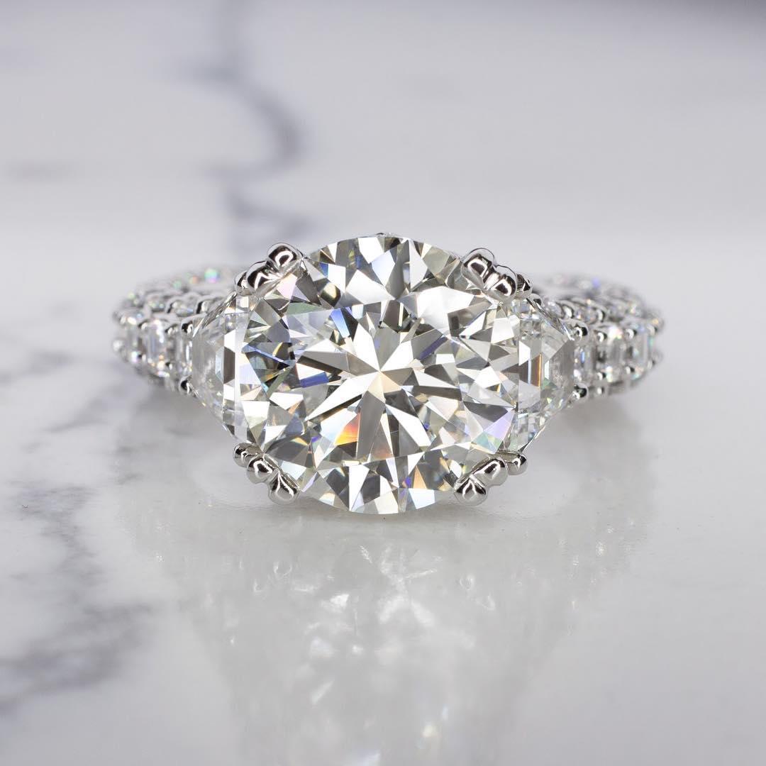 3 carat round brilliant cu...