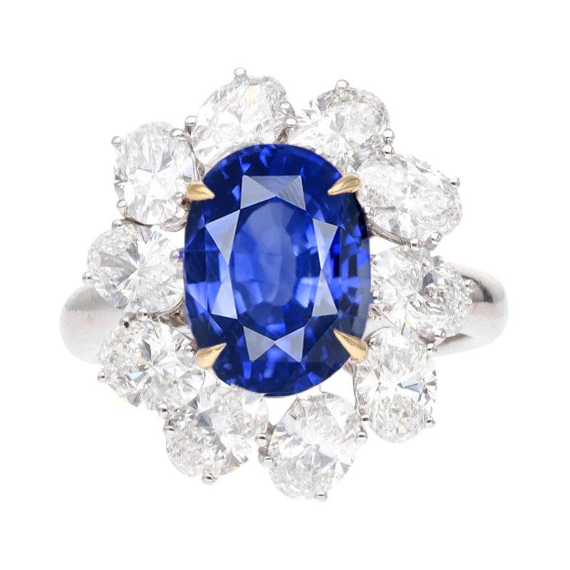 An exquisite and very pure natural vivid blue sapphire certified by GIA with a NO HEAT which is so rare to find on a natural stone with this fiery color saturation and without any type of treatment

Kashmir origin is extremely rare 

The  color is